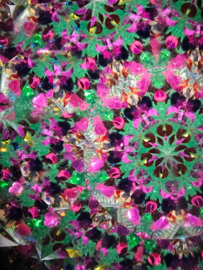 GI-8021/120  Kaleidoscope: Fireworks Collection Green